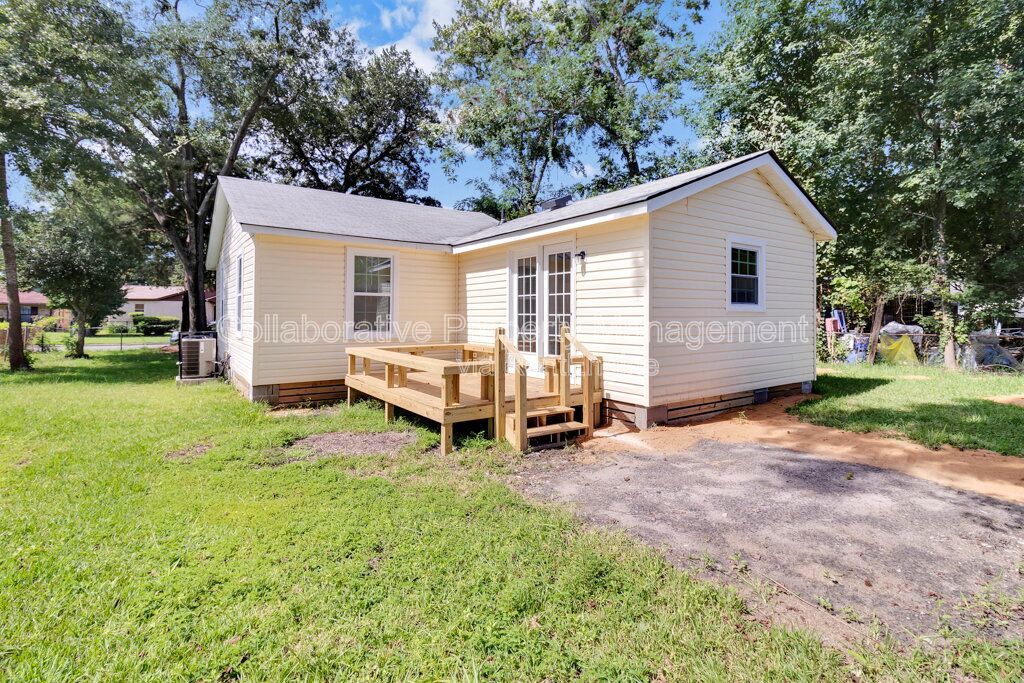 Gallery Image 14