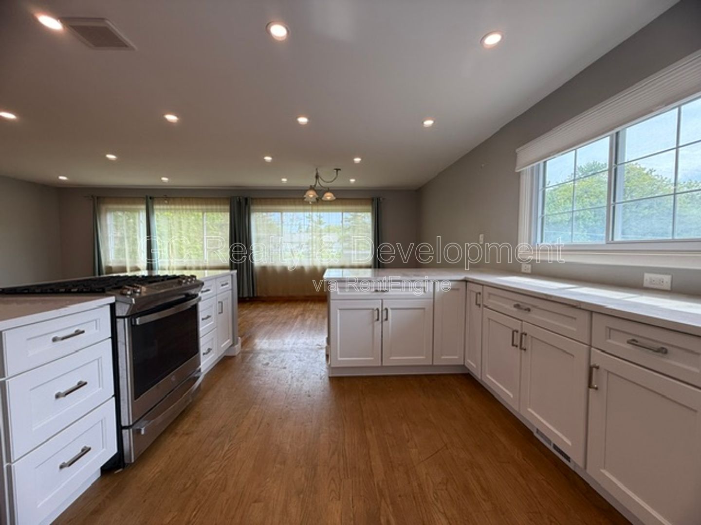 Gallery Image 8