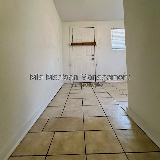 Gallery Image 17