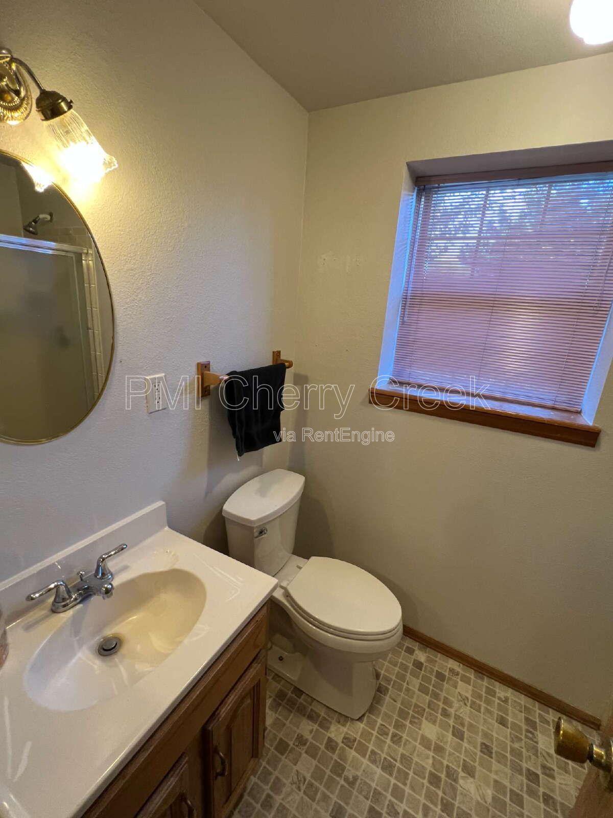 Gallery Image 43