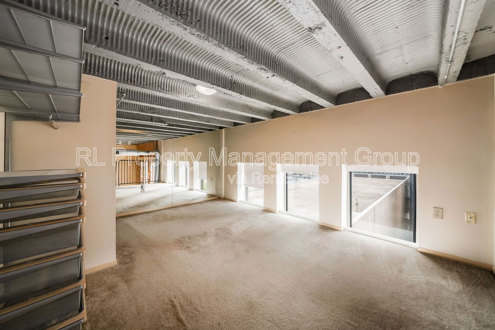 Gallery Image 28
