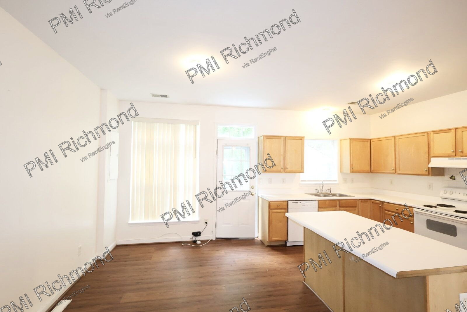 Gallery Image 14