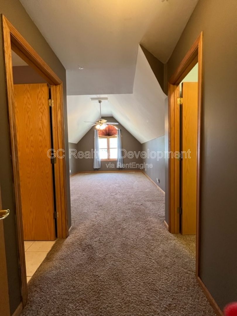 Gallery Image 26