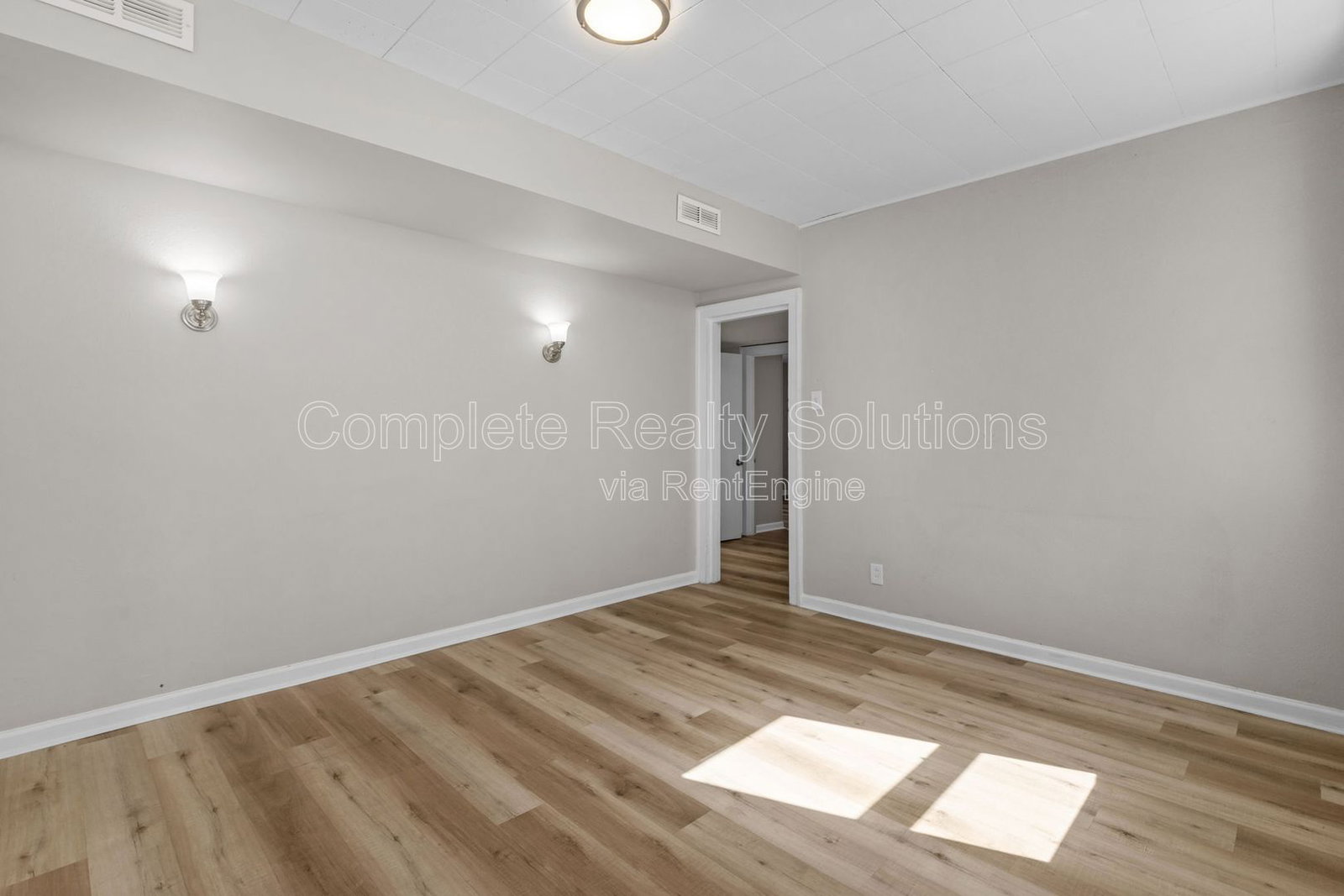 Gallery Image 16