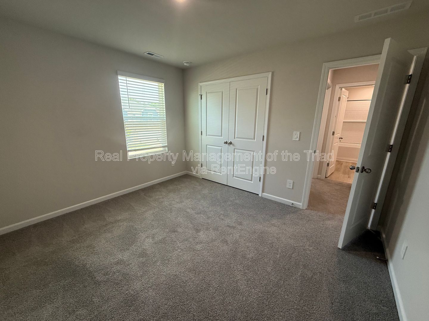 Gallery Image 18