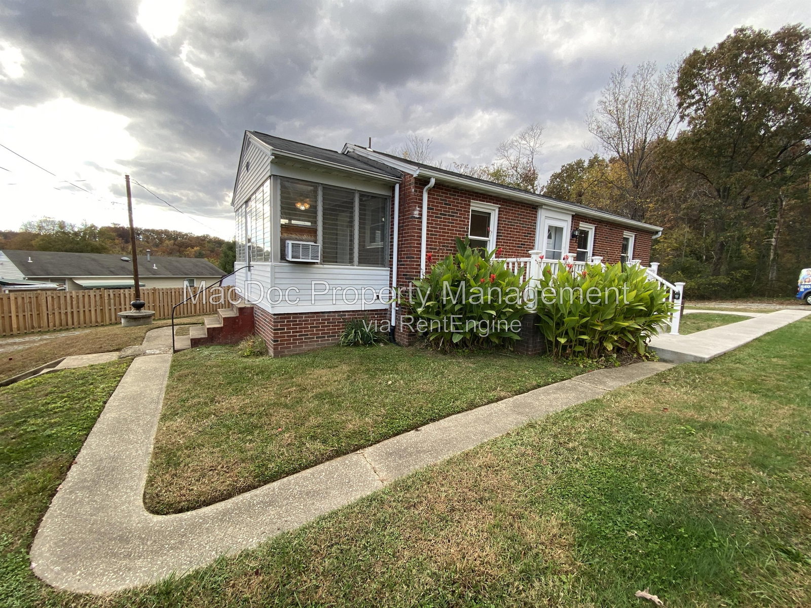 Gallery Image 16