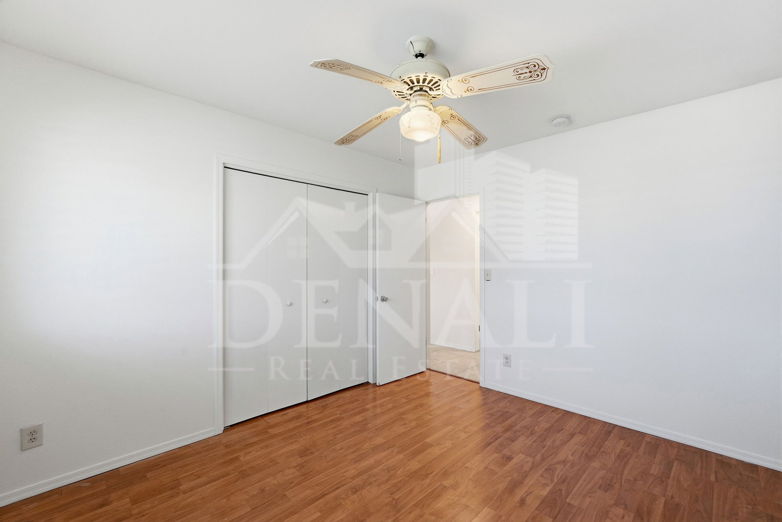 Gallery Image 19