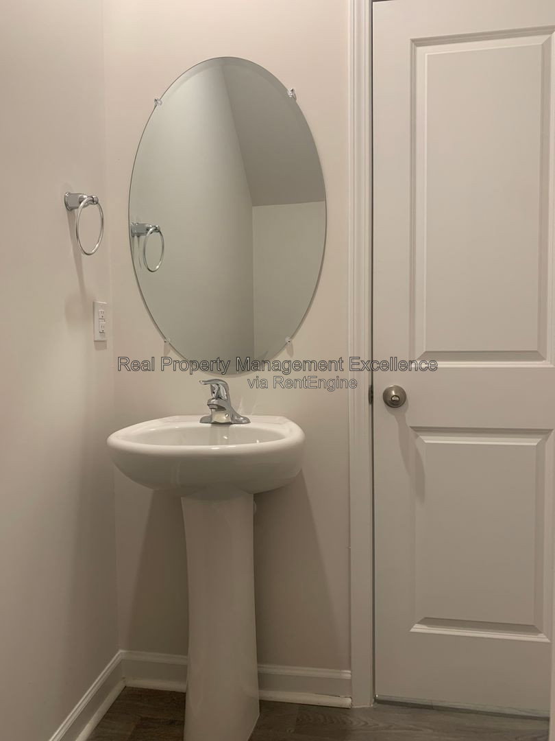 Gallery Image 26