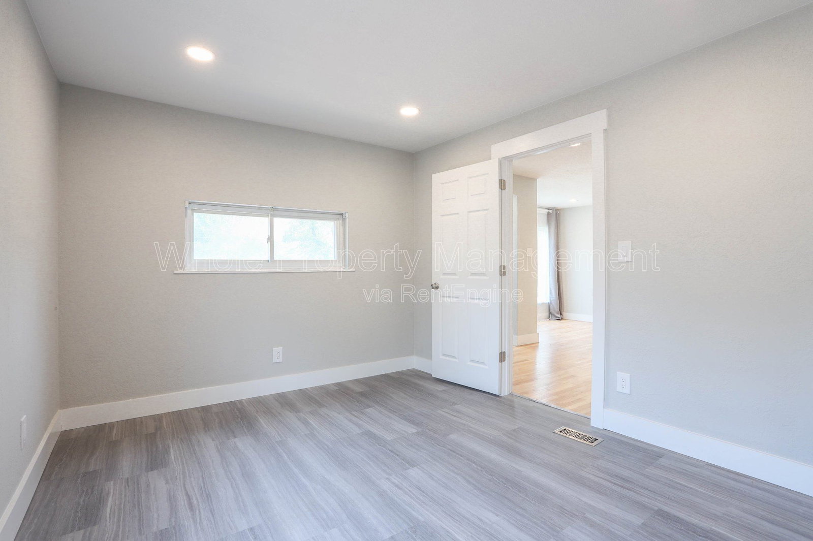 Gallery Image 37