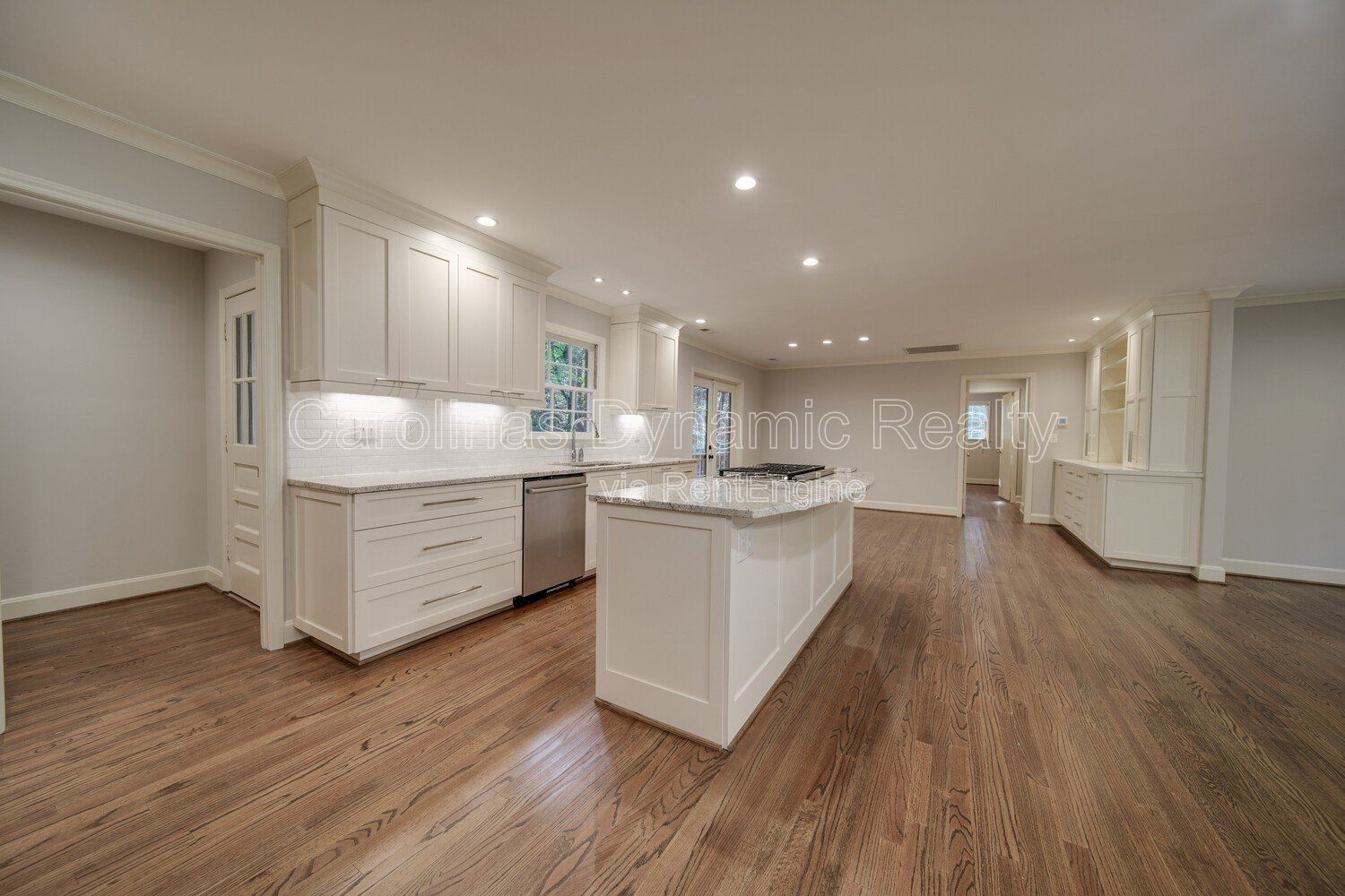Gallery Image 52