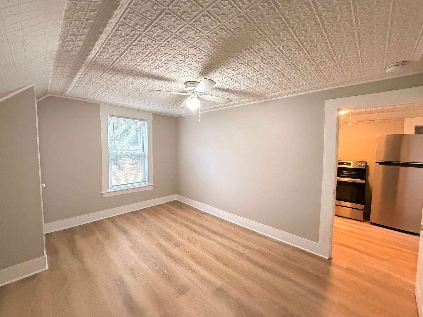 Gallery Image 13