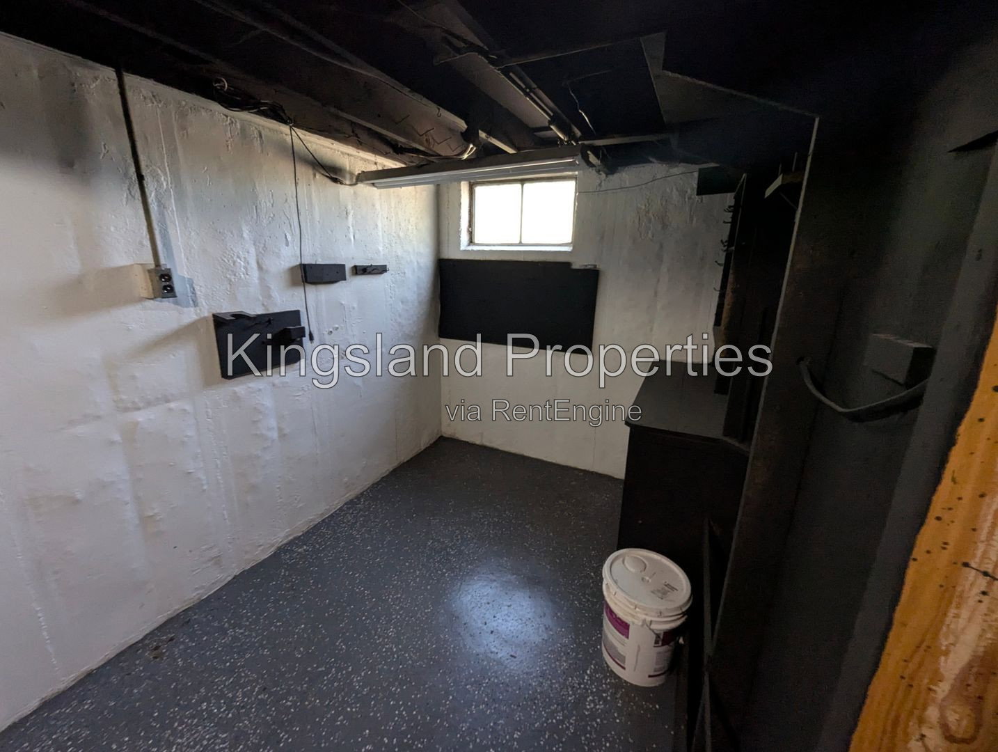 Gallery Image 19