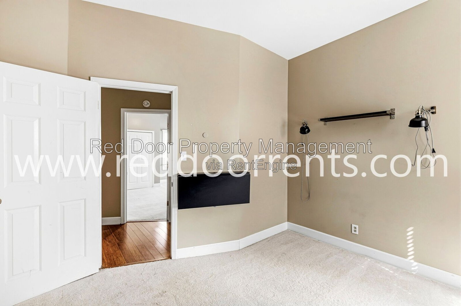 Gallery Image 19