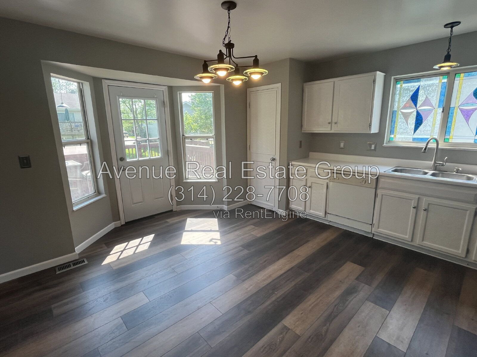Gallery Image 10