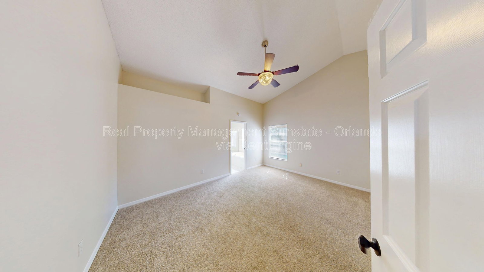 Gallery Image 18
