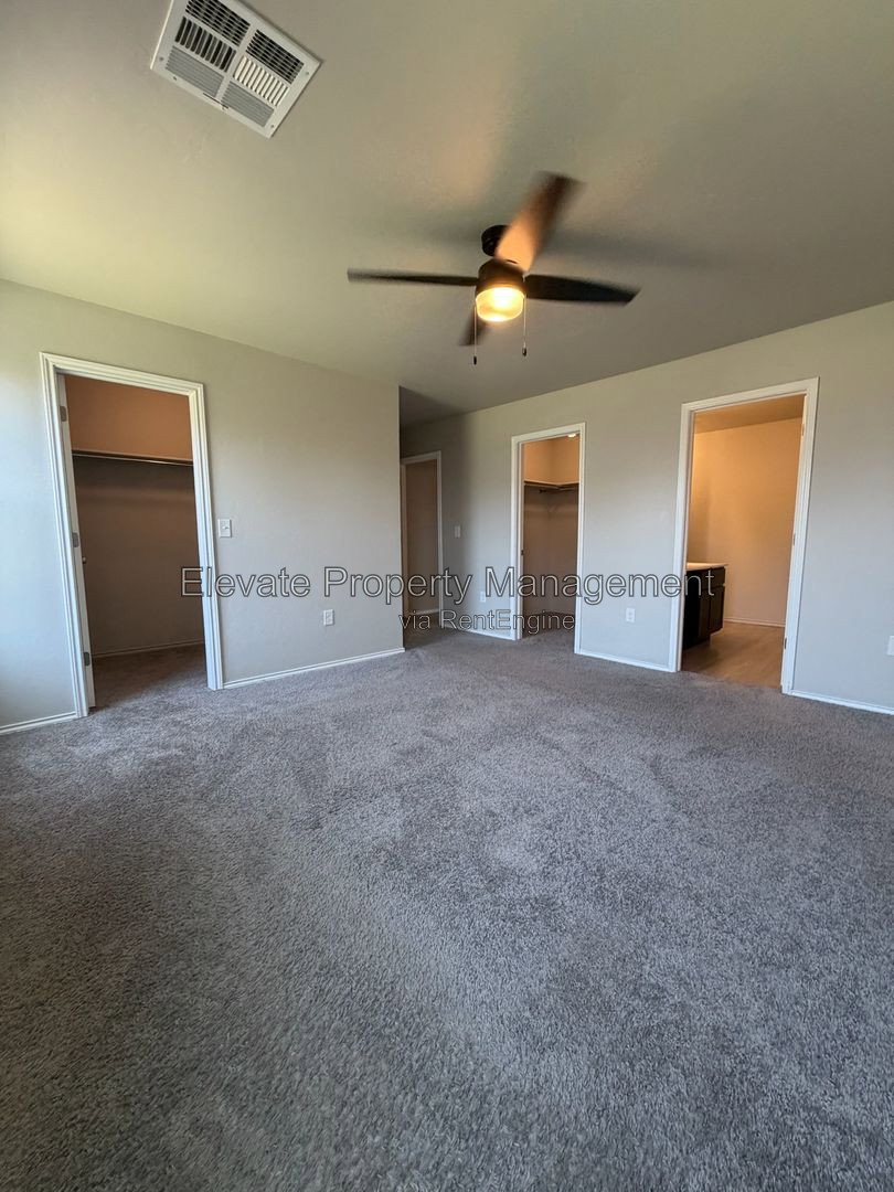 Gallery Image 14
