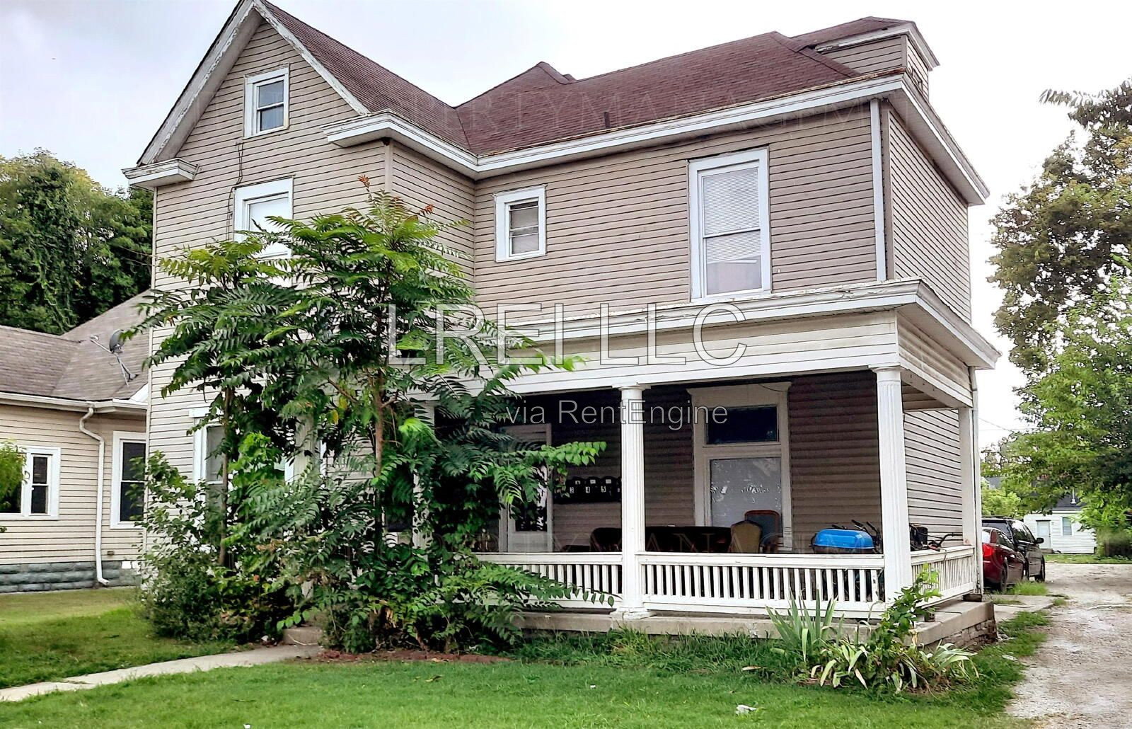 Gallery Image 16