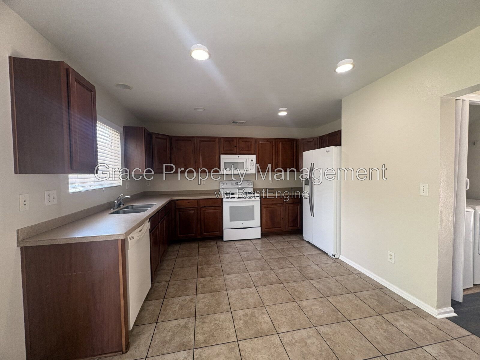 Gallery Image 22
