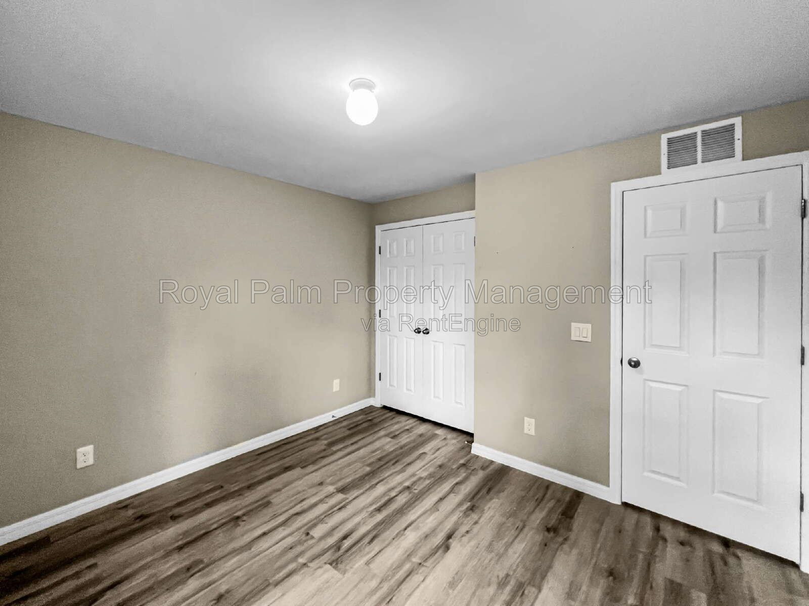 Gallery Image 24