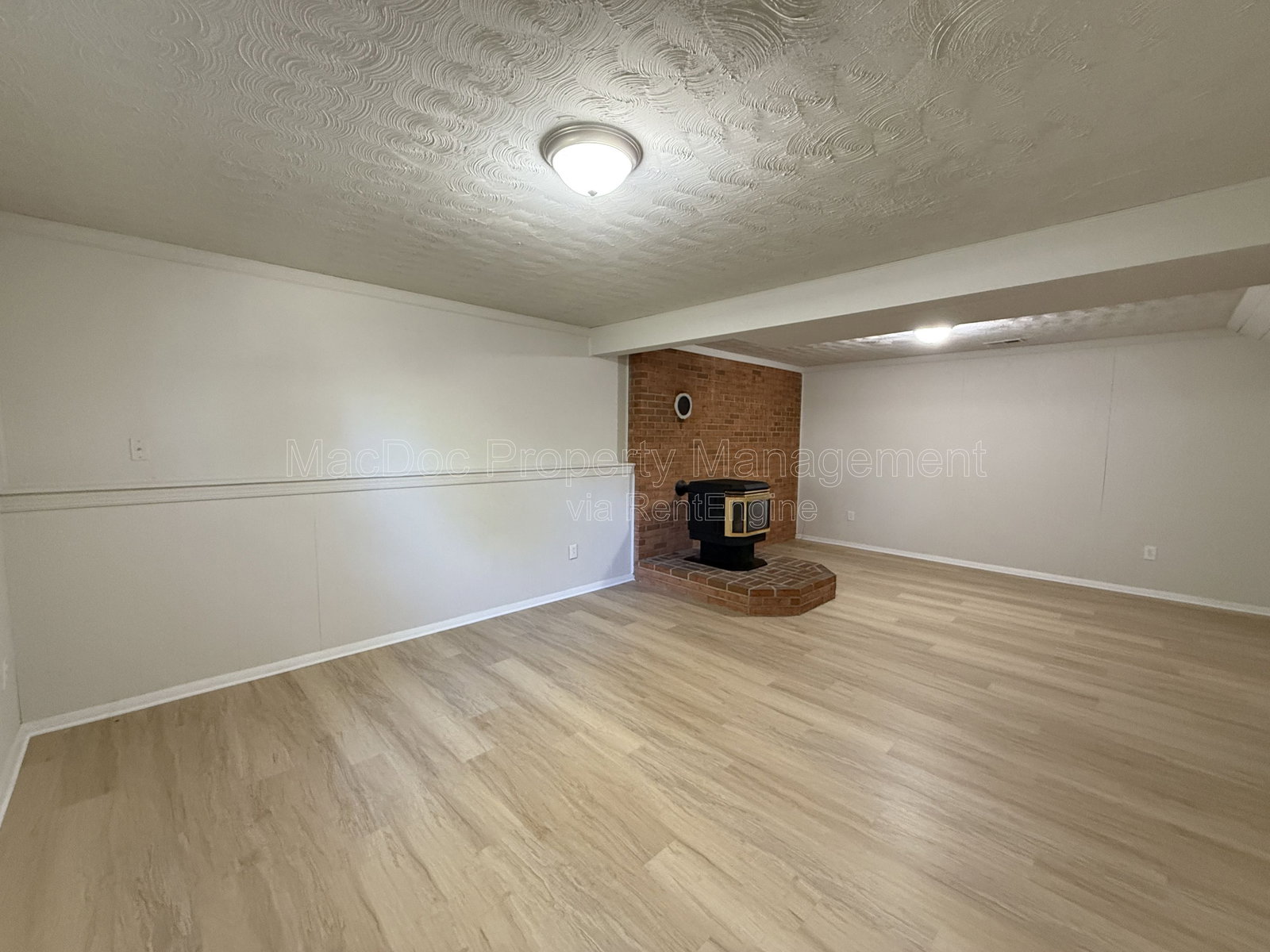 Gallery Image 19