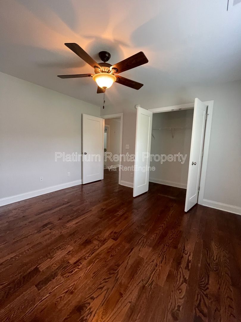 Gallery Image 14