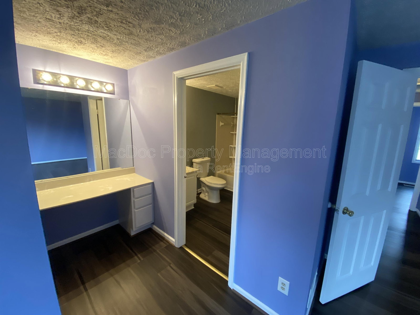 Gallery Image 25