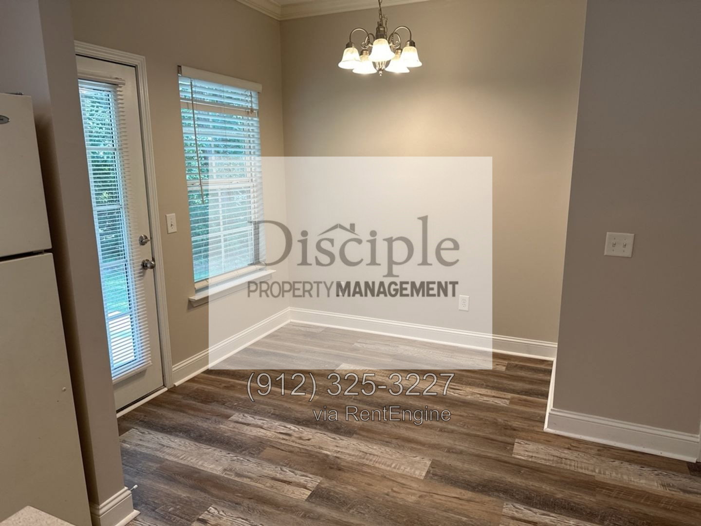 Gallery Image 13