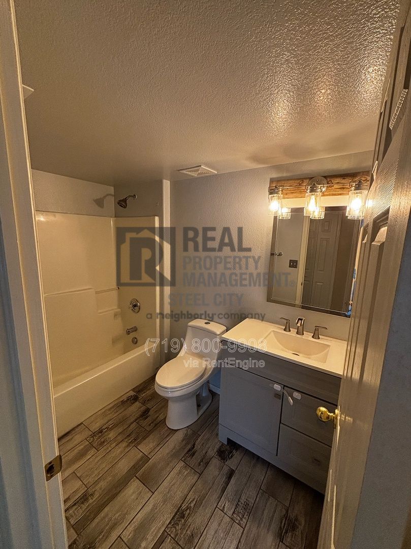 Gallery Image 9