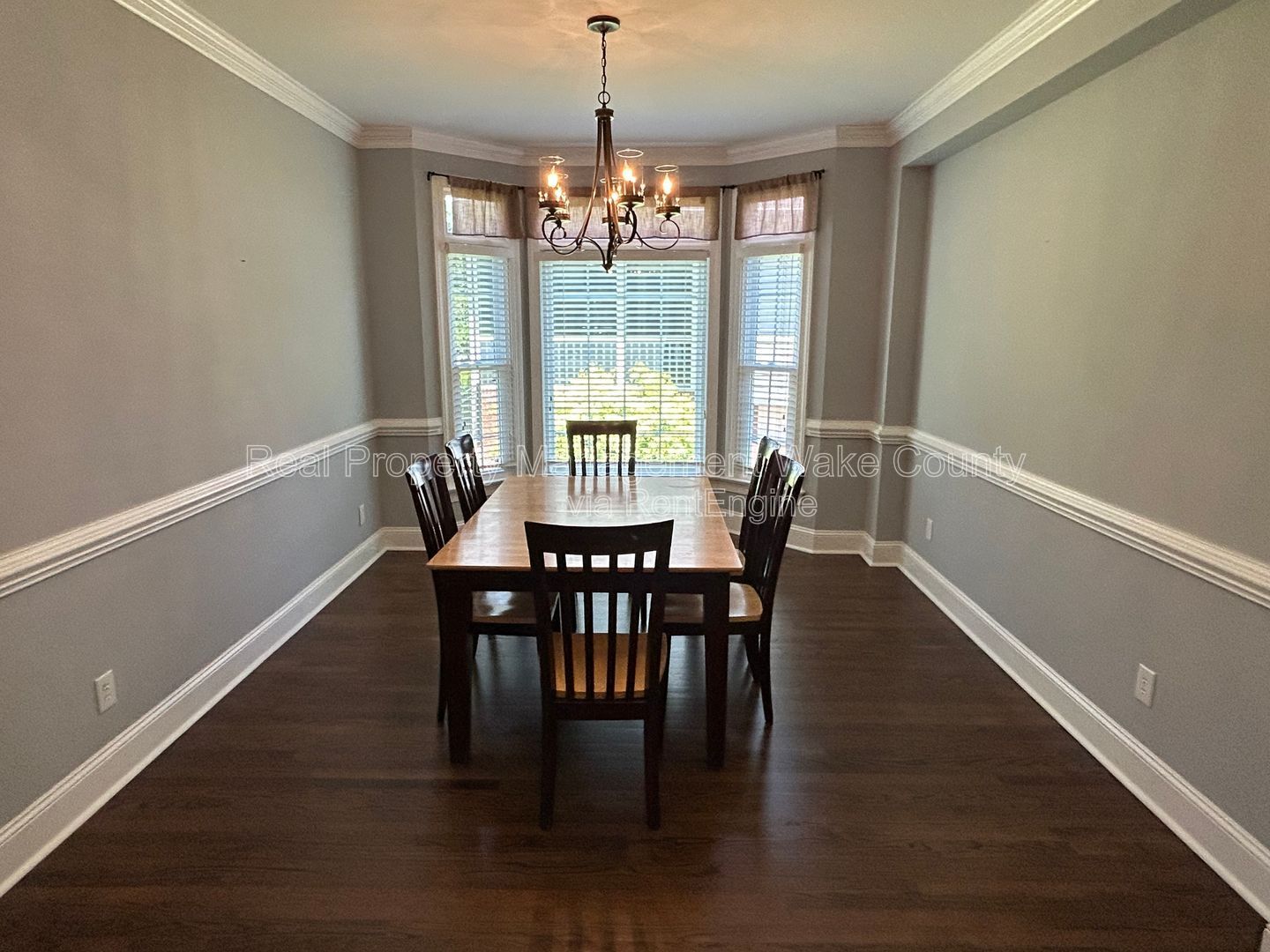 Gallery Image 18