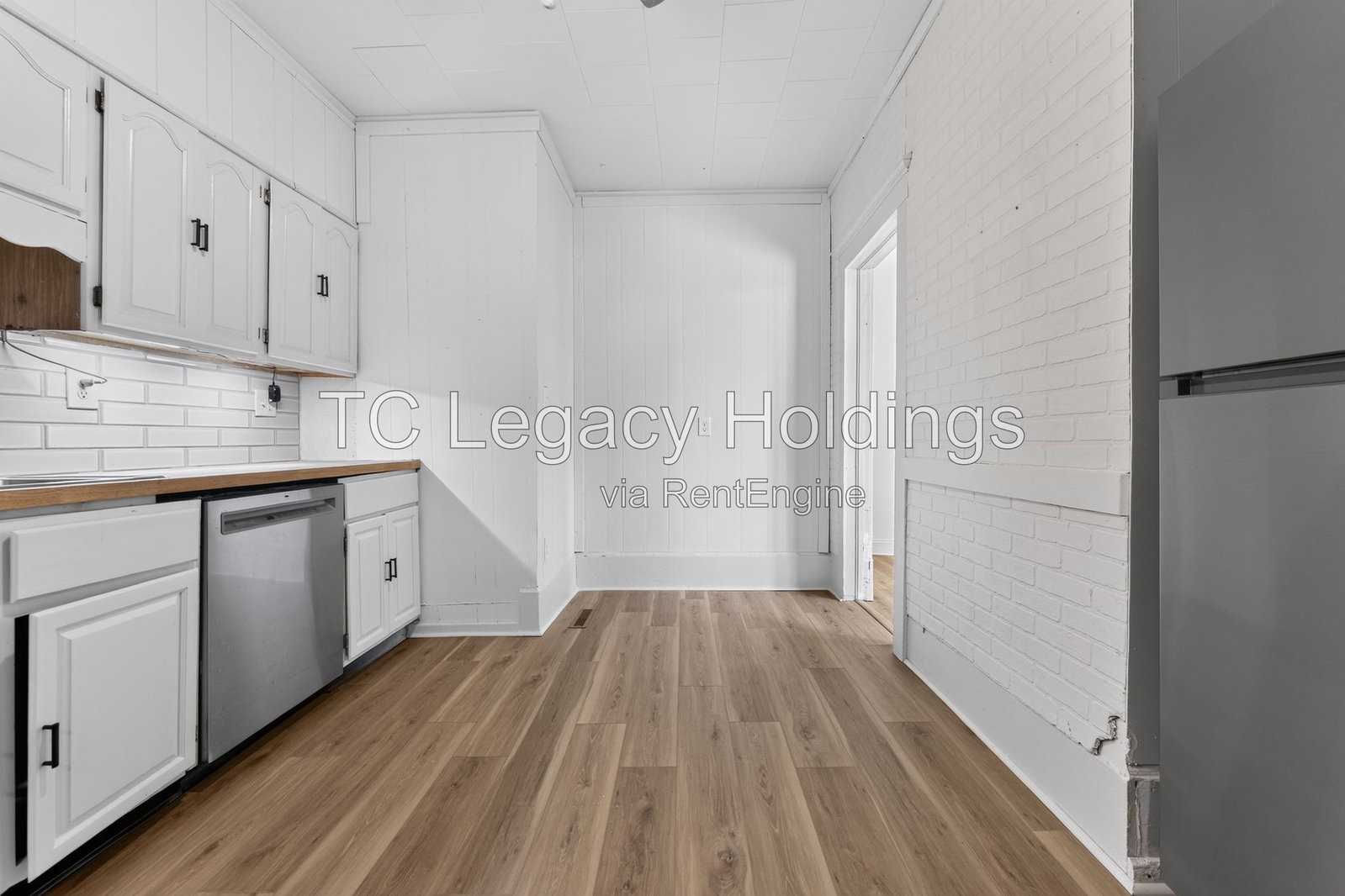 Gallery Image 15