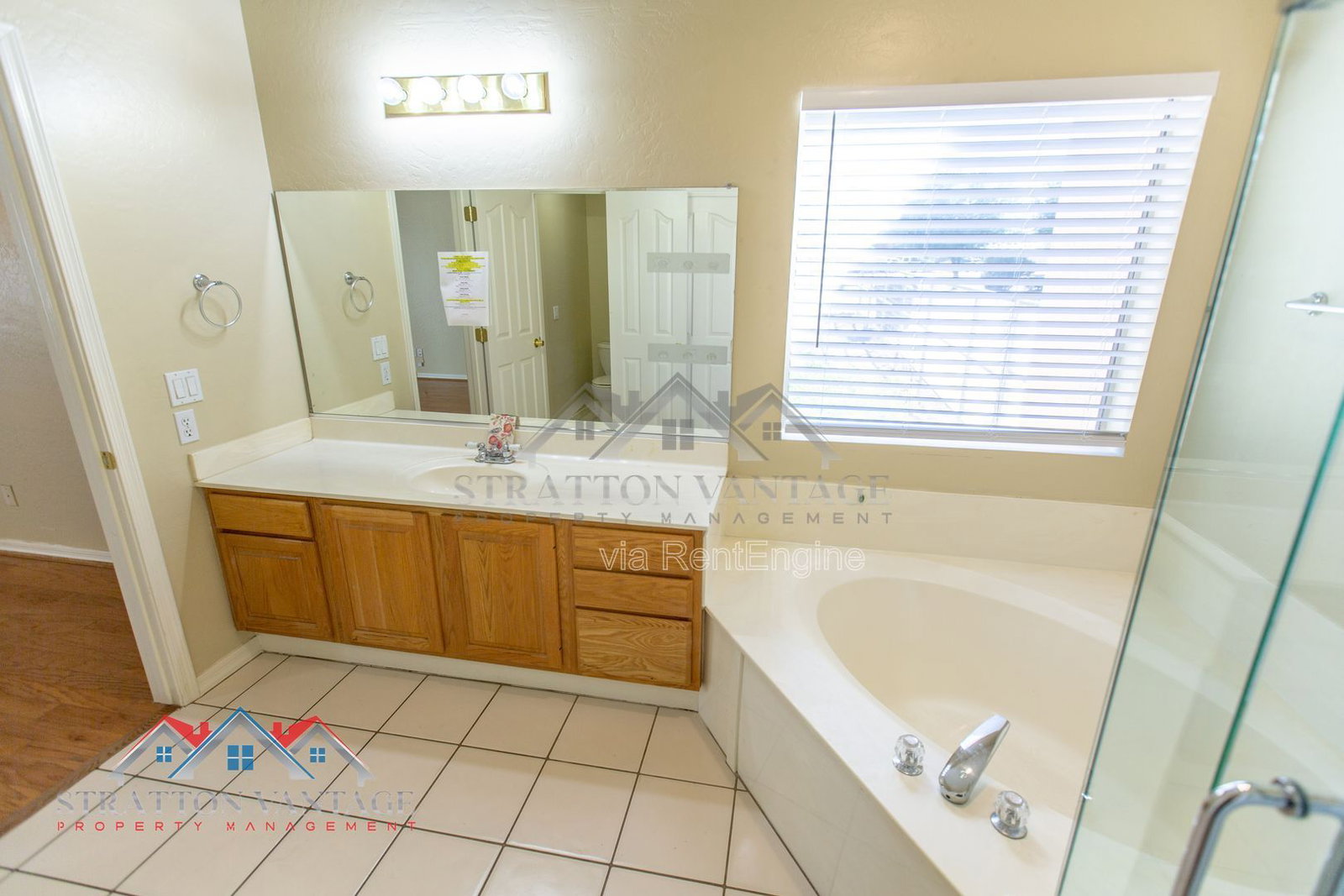 Gallery Image 42