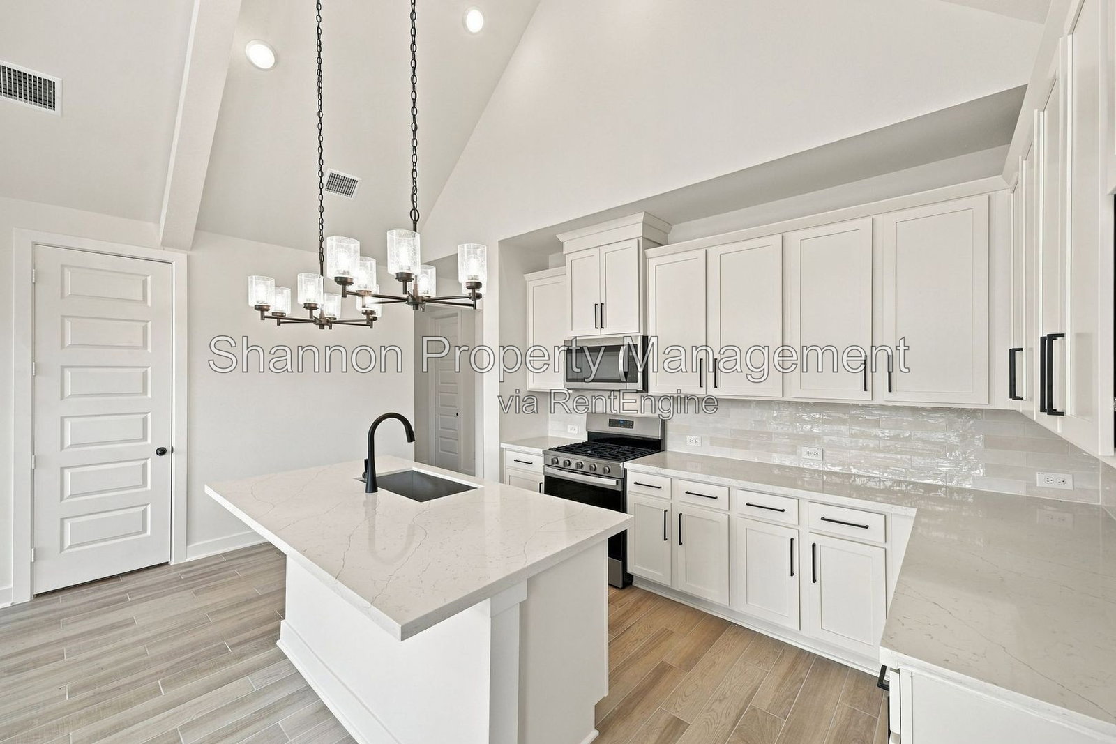 Gallery Image 16