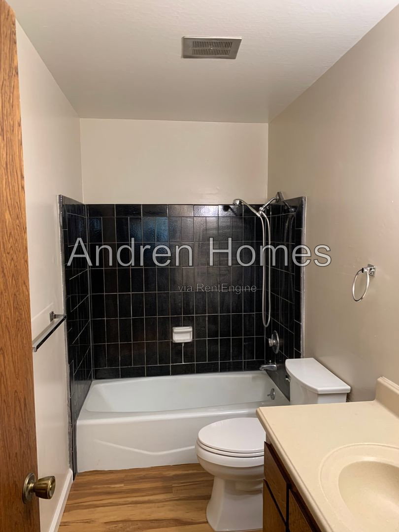 Gallery Image 21
