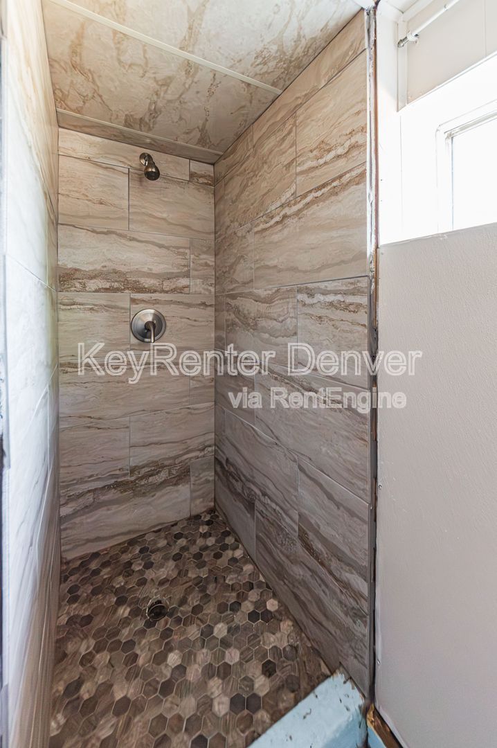Gallery Image 41
