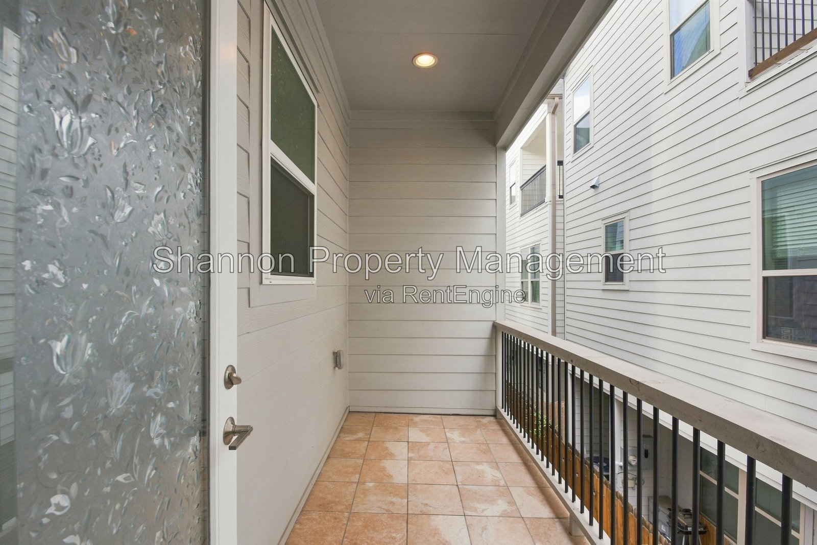 Gallery Image 18
