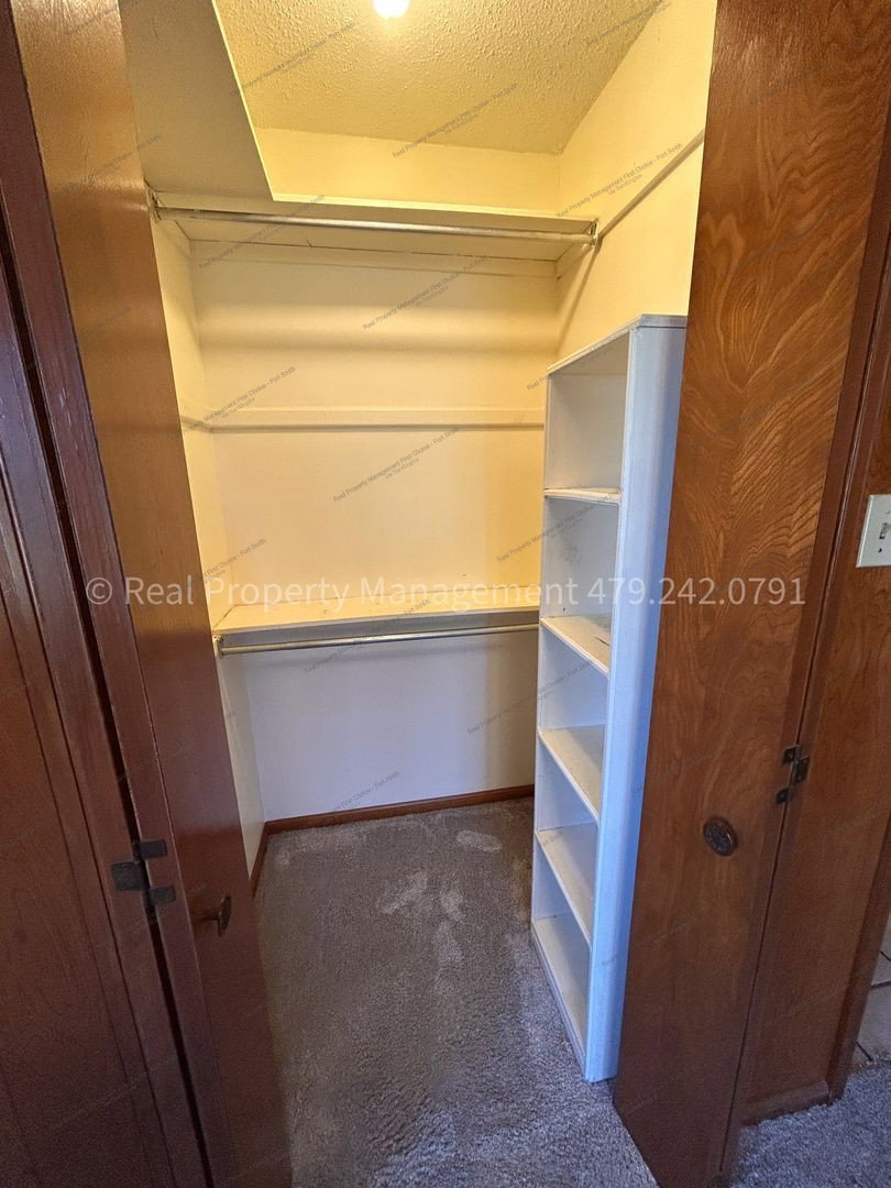 Gallery Image 27