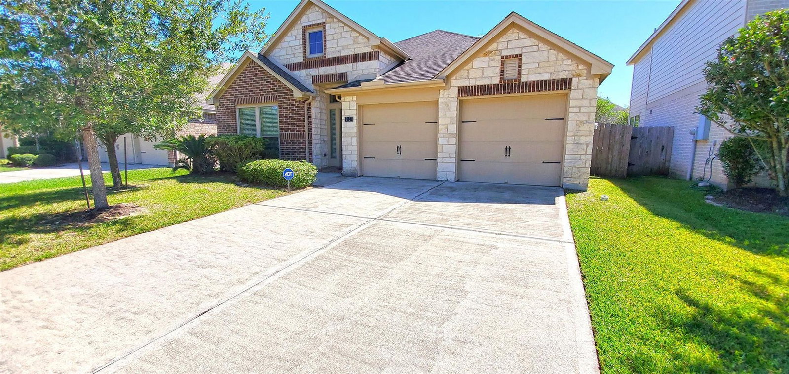 4 Bedroom Rental – 3107 Crystal Cascade Lane, League City, TX 77573