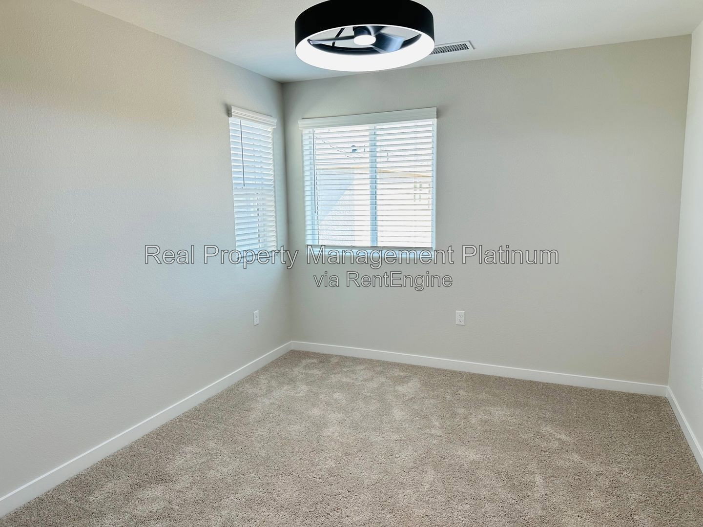 Gallery Image 37