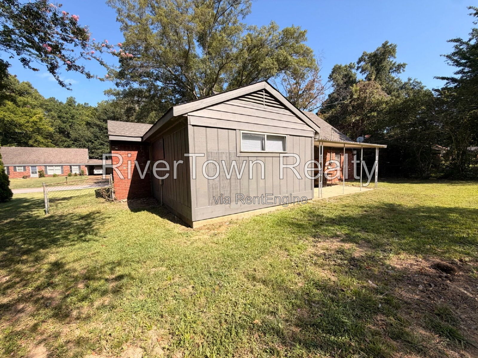 Gallery Image 13
