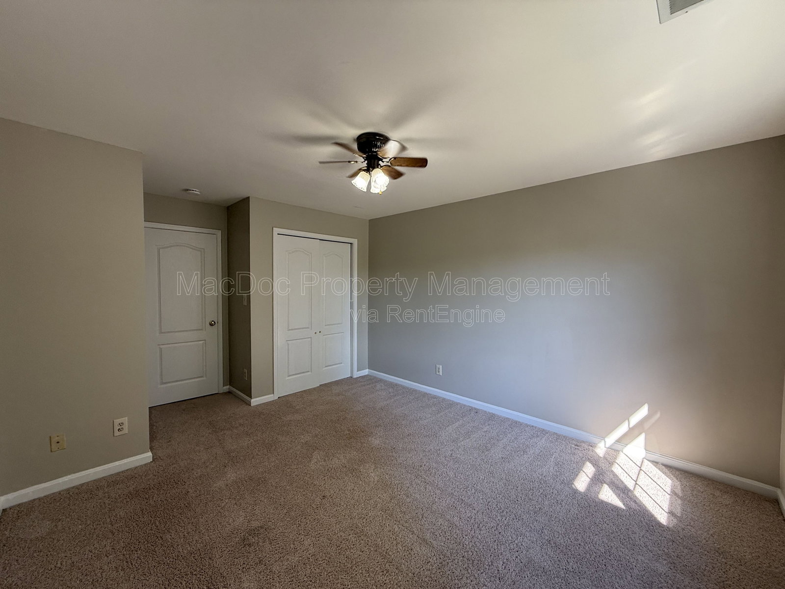 Gallery Image 43