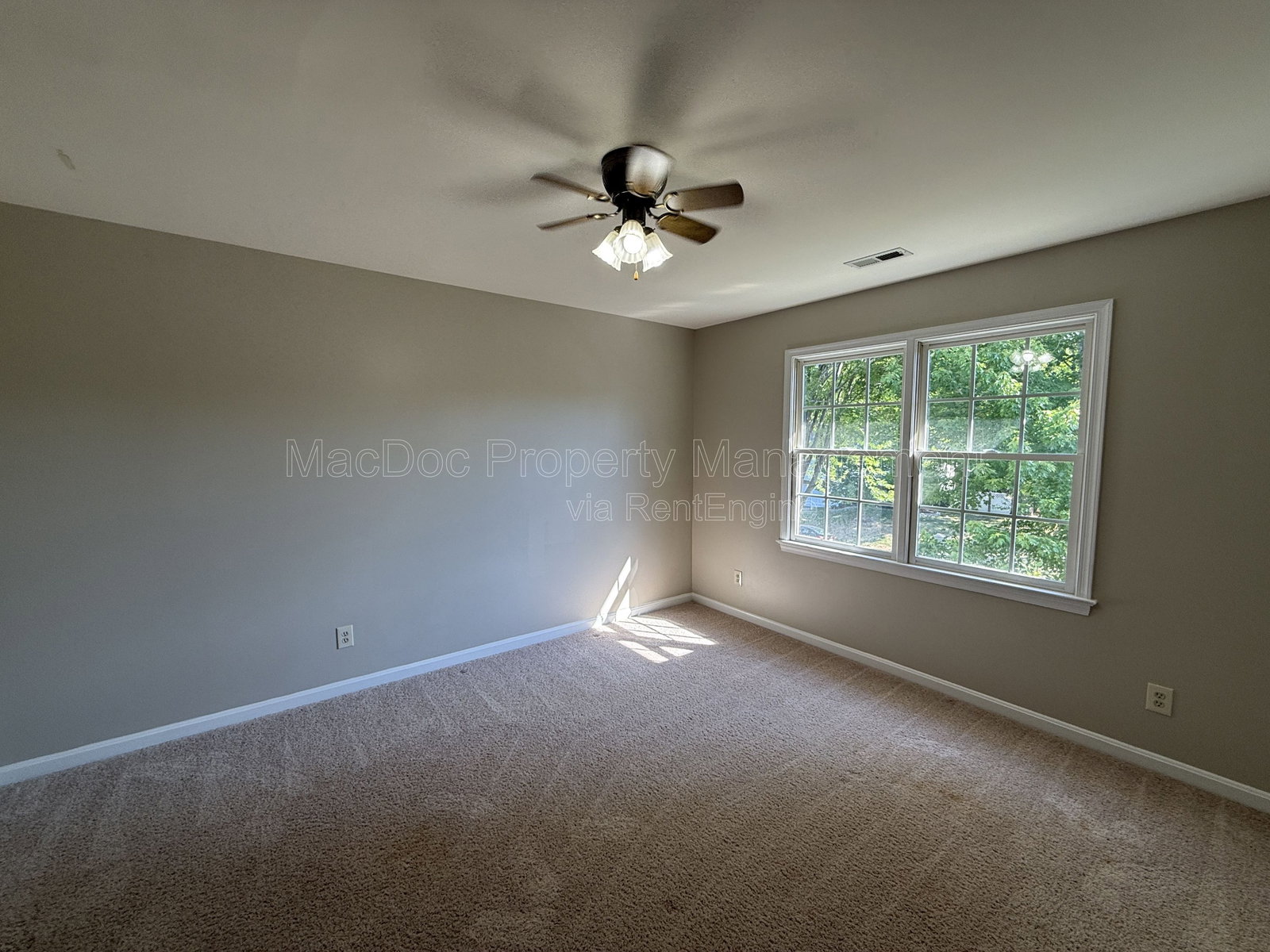 Gallery Image 34