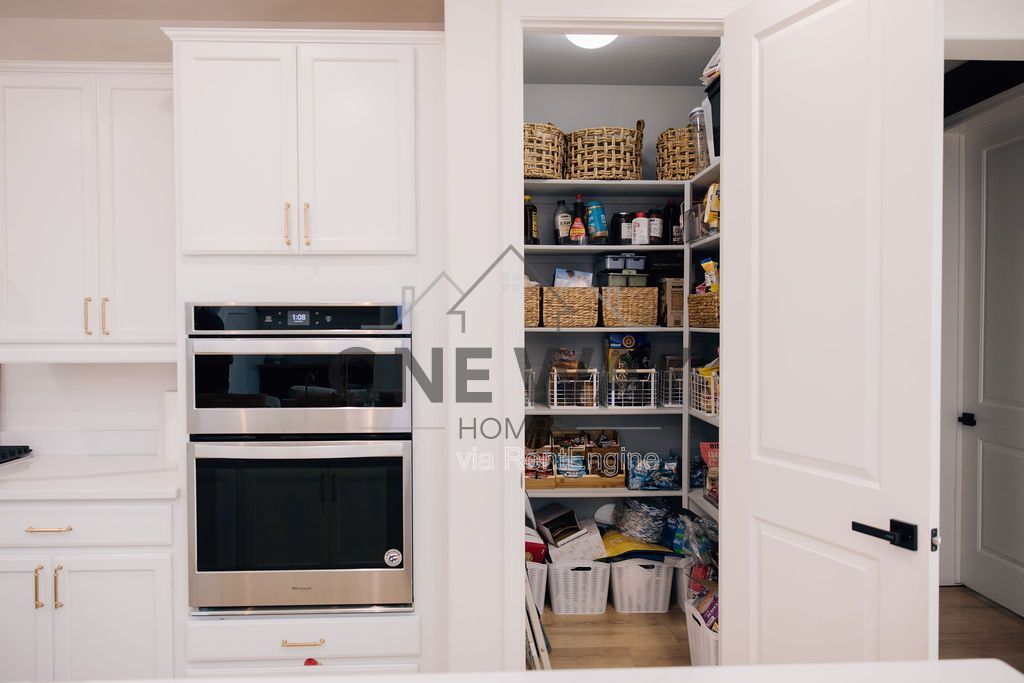 Gallery Image 59