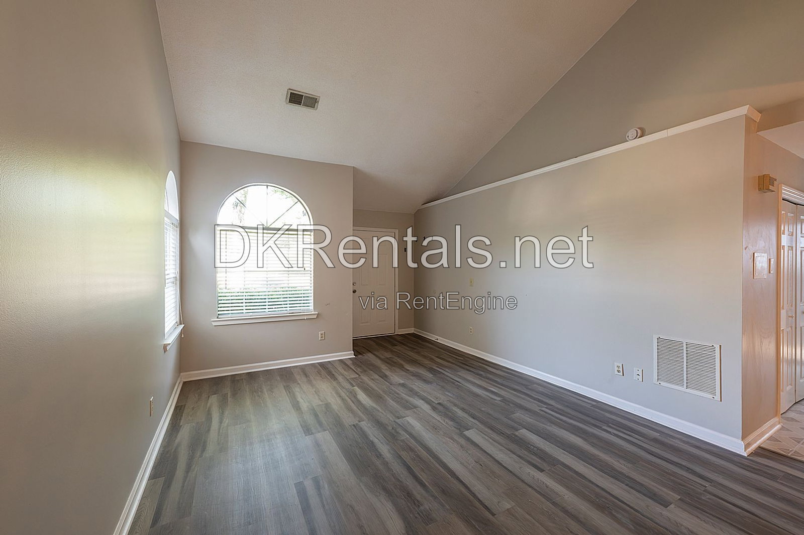 Gallery Image 16