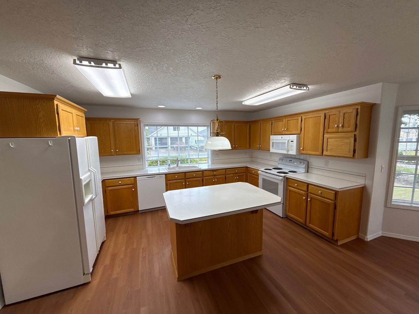 Gallery Image 12
