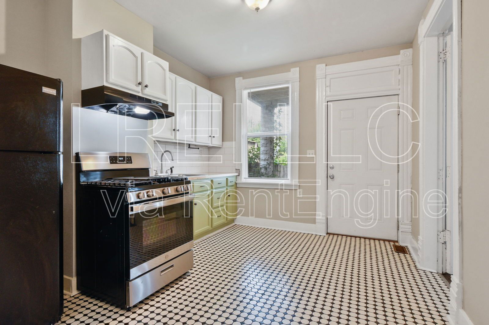 Gallery Image 9