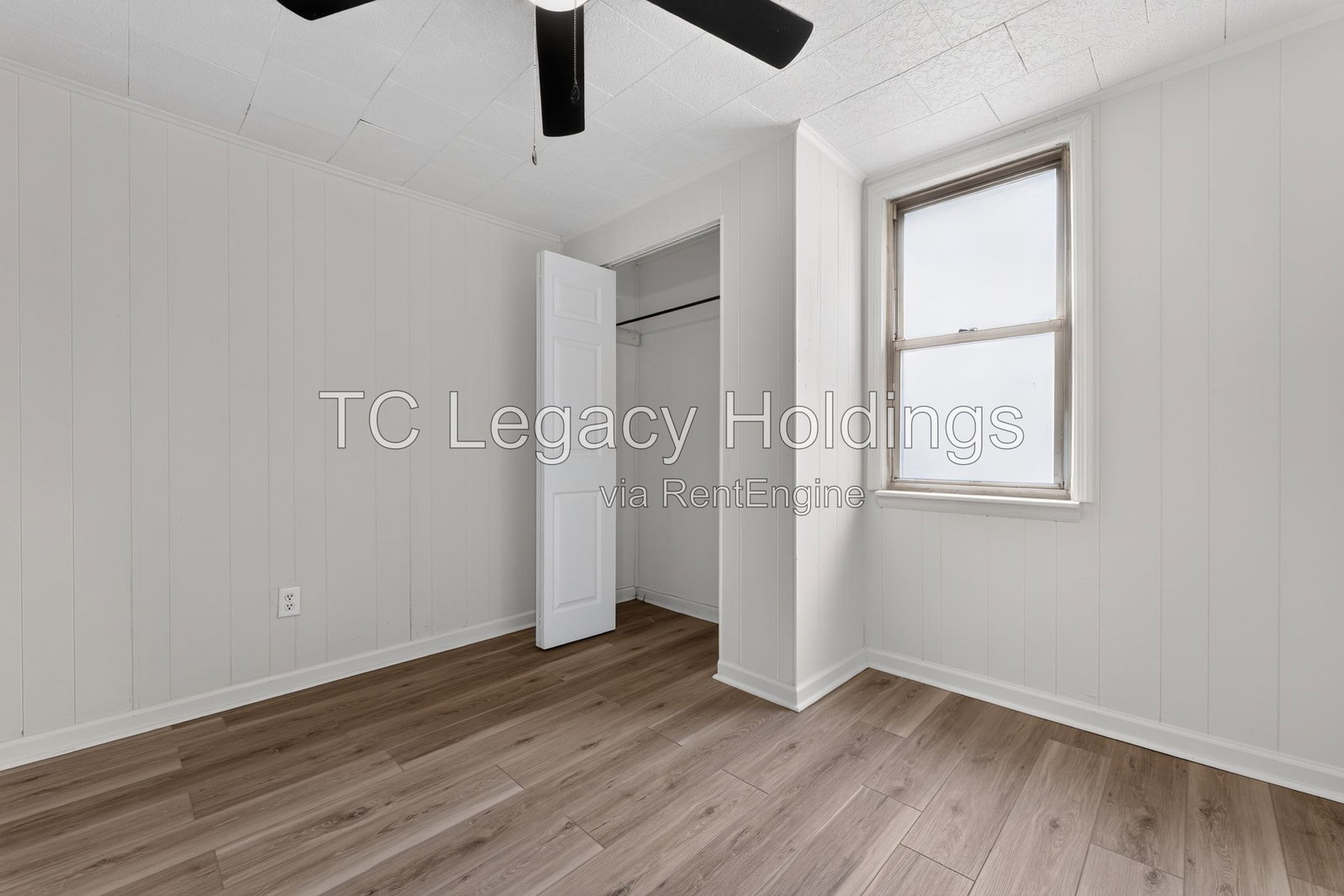 Gallery Image 18