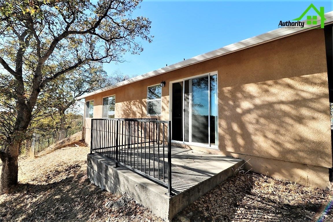 Gallery Image 16
