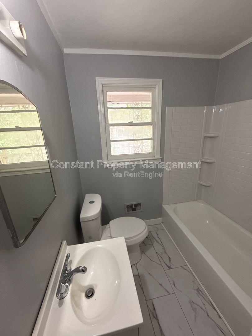 Gallery Image 15