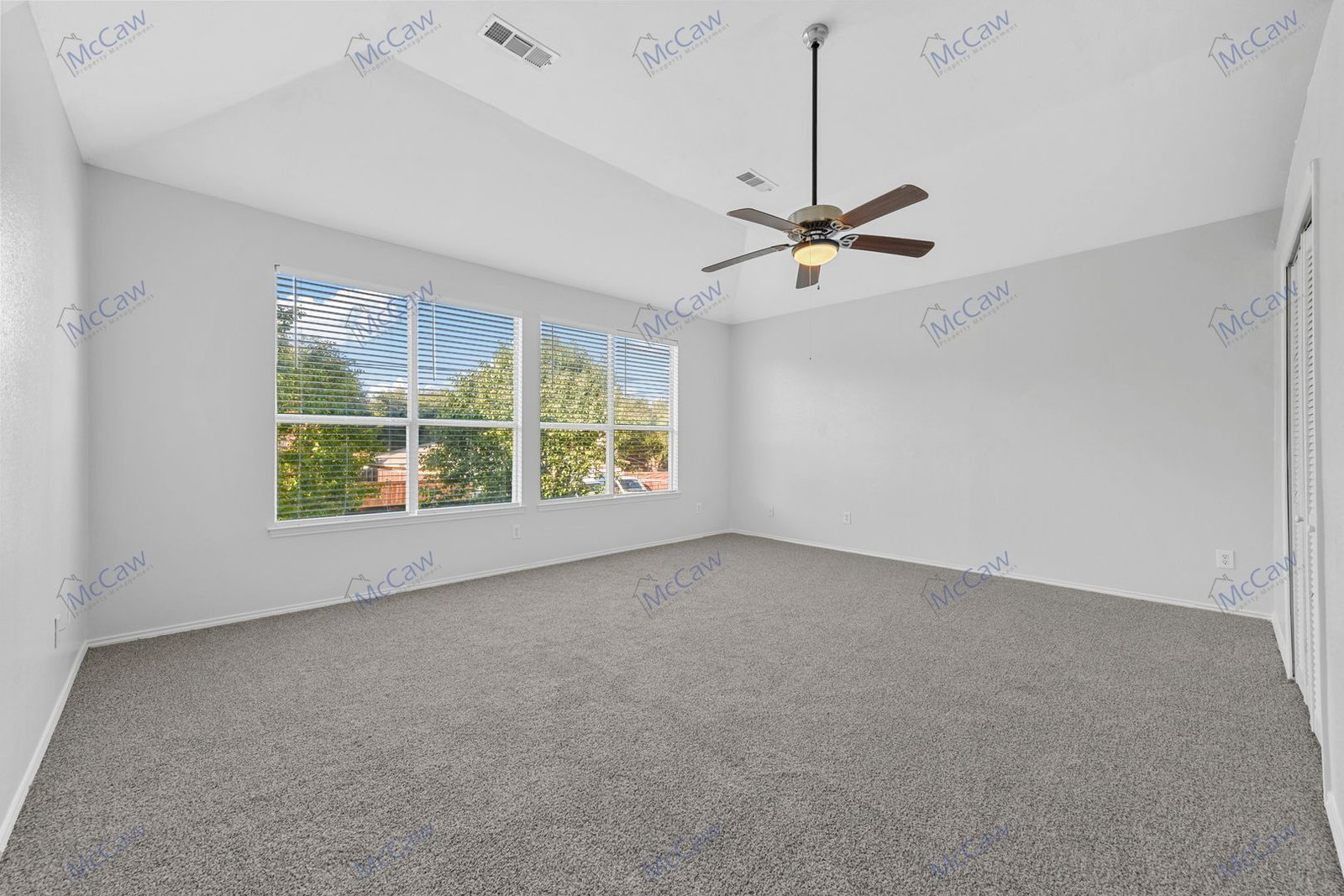 Gallery Image 21