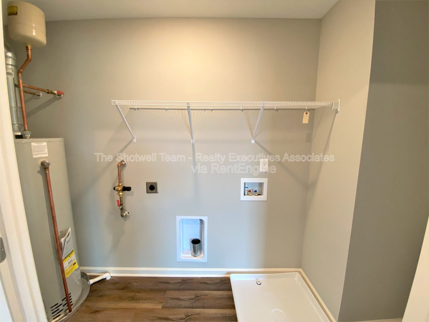 Gallery Image 19